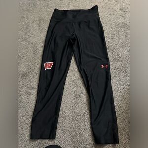 Wisconsin Badger NCAA Underarmour Heatgear Compression Leggings Size M